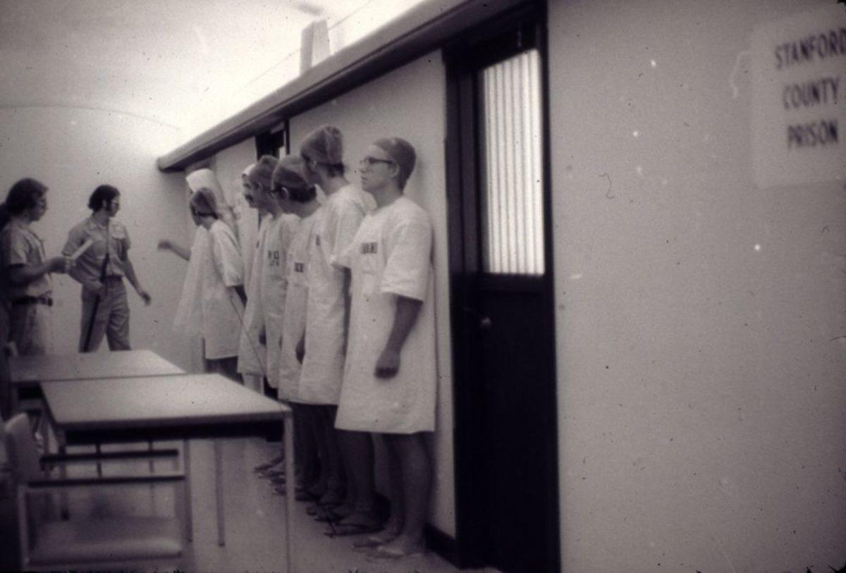 İnsanlar Neden Kötülük Yapar? (Stanford Hapishane Deneyi)