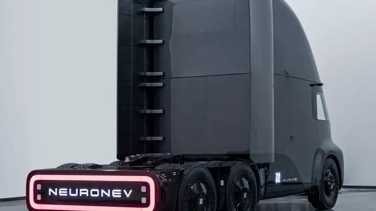 Girişim Şirketi Neuron EV, İlk Tamamen Elektrikli Tırı TORQ’u Tanıttı