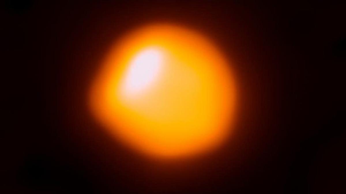 Kırmızı Dev Betelgeuse Yıldızı, Her An Bir Süpernova Patlaması ile Yok Olabilir