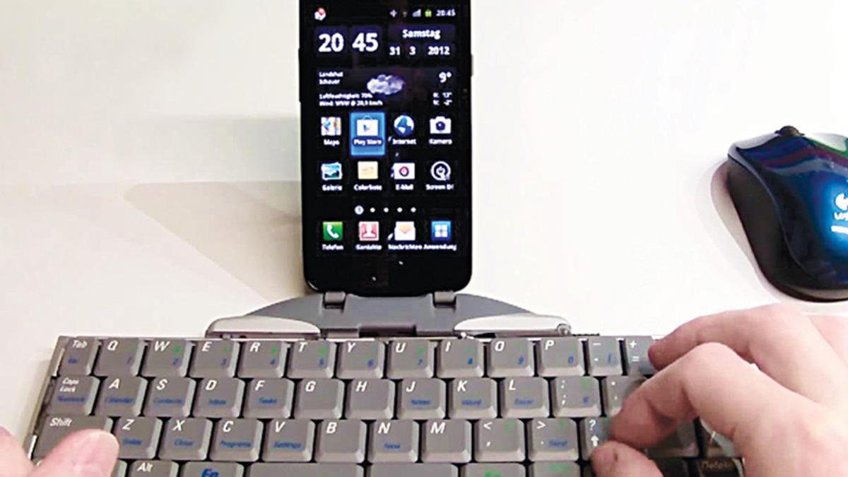 İş Dünyasında Bilgisayarların Yerini Akıllı Telefonlar Alabilir