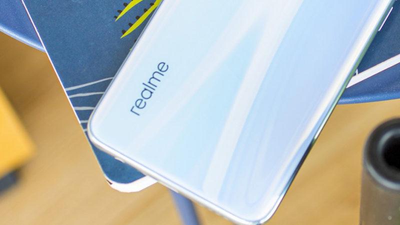 Realme, 100 W Hızlı Şarj Teknolojisi Üzerinde Çalışıyor
