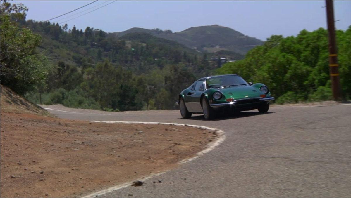 Hurdalıktan Çıkarılıp Yeniden Hayata Döndürülen 7 ’Eski’ Otomobil