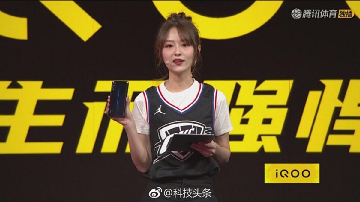 12GB RAM’li Vivo iQOO’nun Teknik Özellikleri Ortaya Çıktı