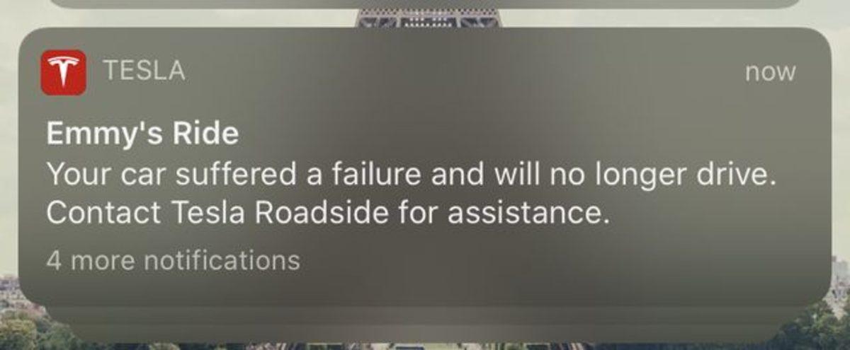 Bir Tesla Model 3 Sahibi, Aracının Bozulduğunu Telefon Bildiriminden Öğrendi