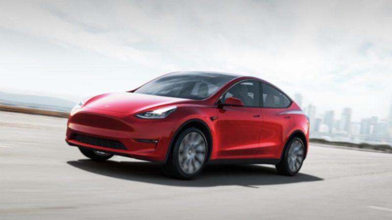 Tesla Model Y’nin Performans Versiyonu, Yollarda Görüntülendi (Video)