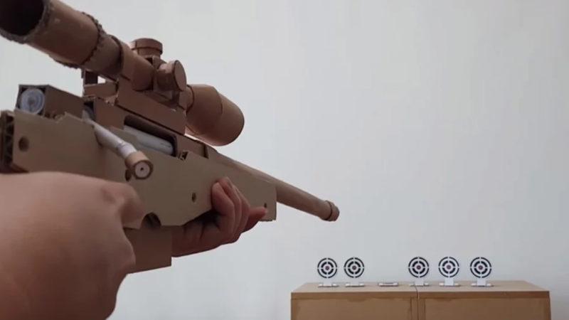 Bir YouTuber, PUBG’deki AWM’nin Karton Kullanarak Nasıl Yapılacağını Gösterdi