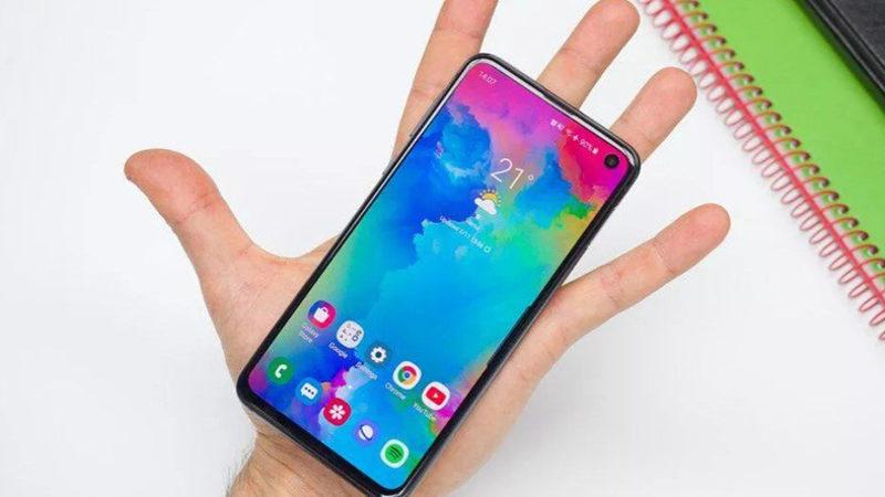 Samsung Galaxy S10 Lite Hakkında Merak Uyandıran Gelişme