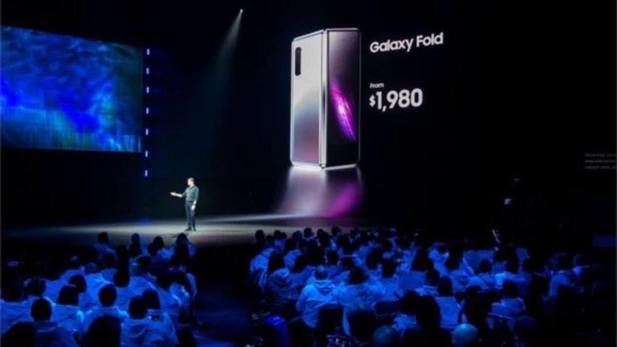 1980 Dolarlık Samsung Galaxy Fold’un Türkiye Fiyatı Ne Kadar Olacak?