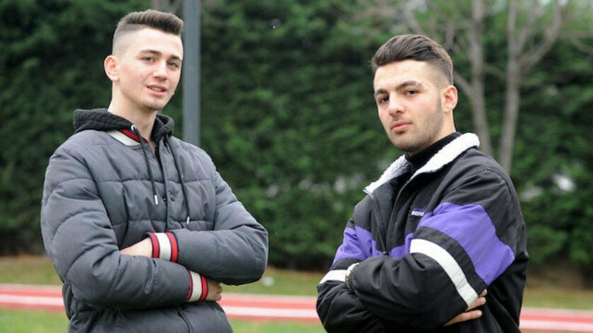 Apple’ın Açığını Bulan Bursalı Gençler, Verilen Para Ödülünü Beğenmedi