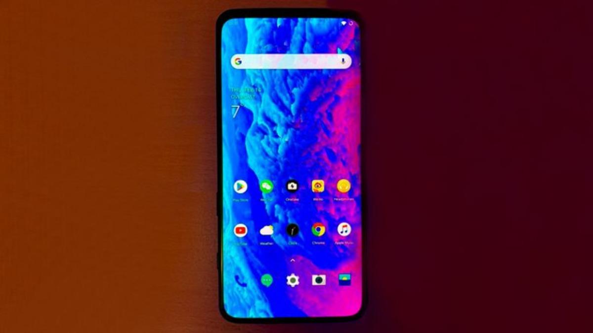 Çentiksiz Telefon Hayranlarını Mest Edecek OnePlus 7’nin Görüntüleri Ortaya Çıktı