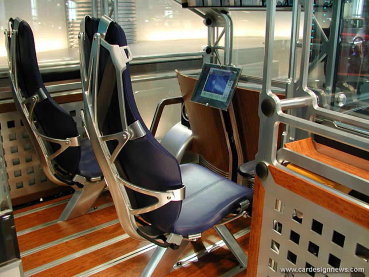 2001’de Tanıtılan, Günümüz Araçlarında Bile Olmayan Bazı Özelliklere Sahip Konsept Araç: Honda Unibox