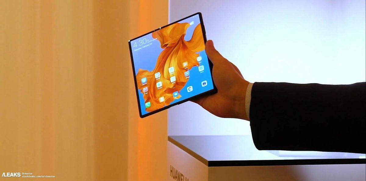 Huawei Mate X Lansmana Kadar Sabredemedi: Huawei’nin Katlanabilir Telefonu Sızdırıldı