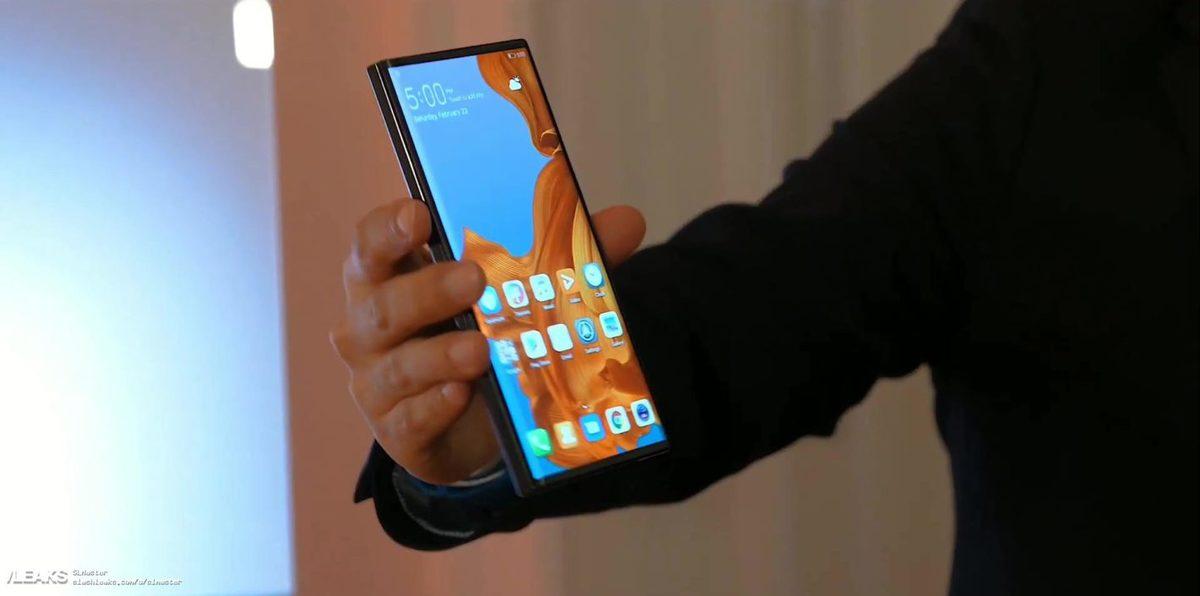 Huawei Mate X Lansmana Kadar Sabredemedi: Huawei’nin Katlanabilir Telefonu Sızdırıldı
