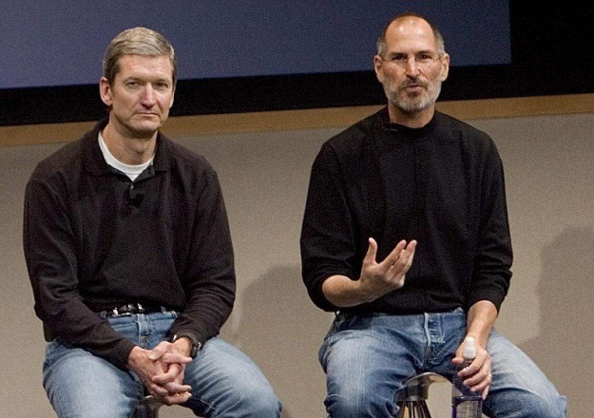 Apple’ın CEO’su Tim Cook, Steve Jobs’ın Doğum Gününü Paylaştığı Bir Video ile Kutladı
