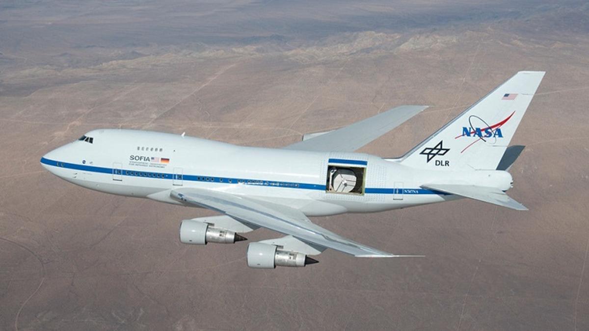 NASA’nın Uçan Teleskobu, Samanyolu’nun Merkezini Ayrıntılı Olarak Görüntüledi