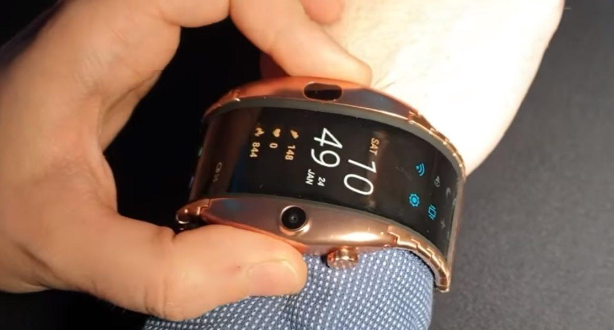 Özellikleriyle Akıllı Telefonları Aratmayan Kıvrılabilir Ekranlı Akıllı Saat Nubia Alpha Tanıtıldı