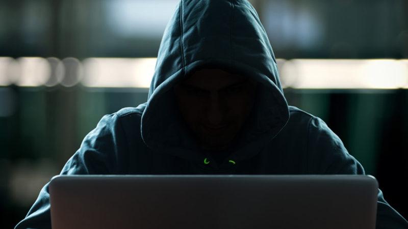 Bir Bilgisayar Korsanı, Onlarca Rapçinin Şarkılarını Nasıl Çaldığını Açıkladı