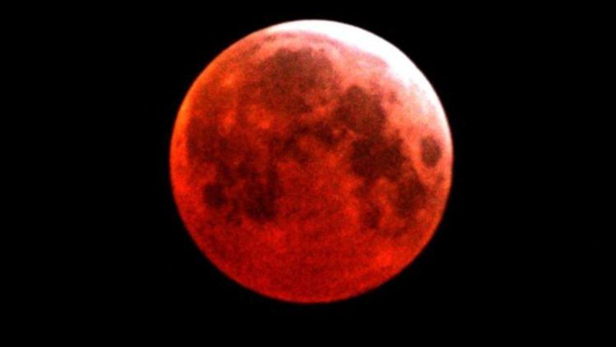 Her Sene Gerçekleşmesine Rağmen Gözden Kaçan Bir Olay: Süper Kanlı Ay Sırasında Ay’a Çarpan Göktaşları