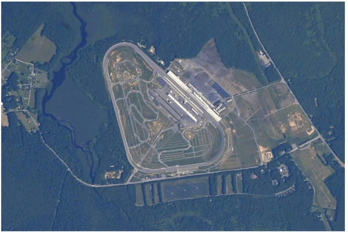 Uzaydan Dünya’daki Yarış Pistlerinin Fotoğrafını Çeken Araba Tutkunu Astronot