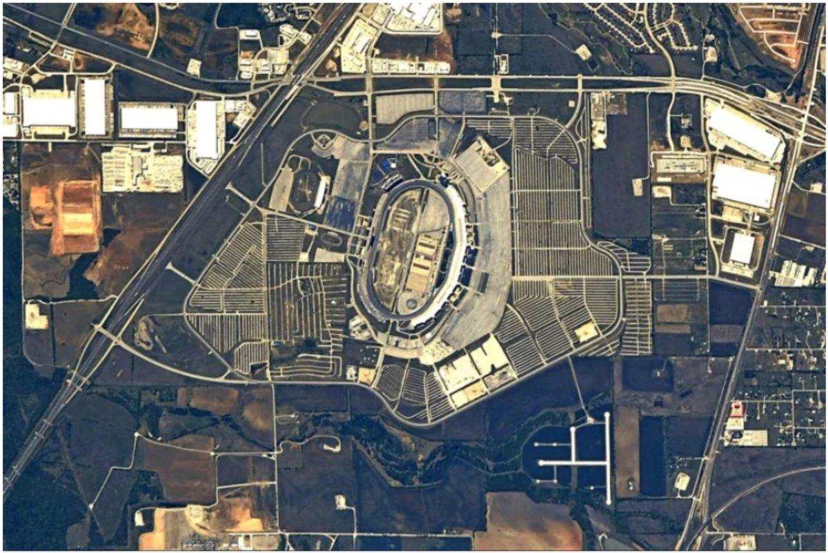 Uzaydan Dünya’daki Yarış Pistlerinin Fotoğrafını Çeken Araba Tutkunu Astronot