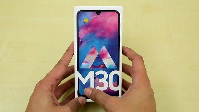 Samsung Galaxy Ailesinin Yeni Üyesi M30, Bugün Hindistan’da Tanıtıldı