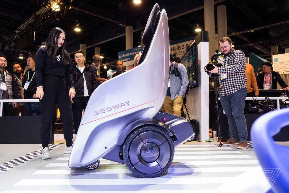 Segway’in Wall-E’deki Koltukları Andıran Aracı S-Pod Tanıtıldı