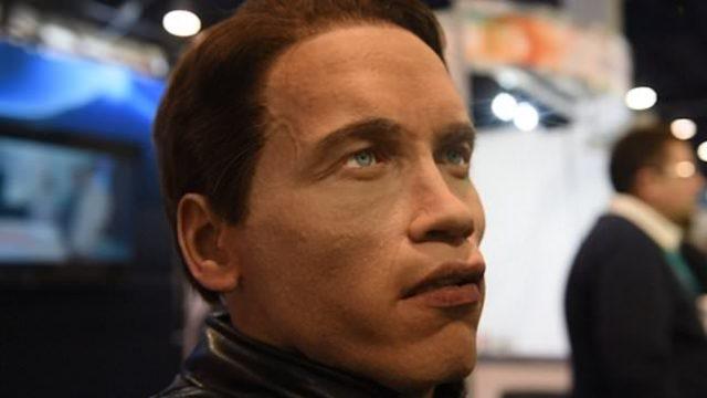 Arnold Schwarzenegger’in Yüzüne Sahip İnsansı Robot, CES 2020’ye Damga Vurdu