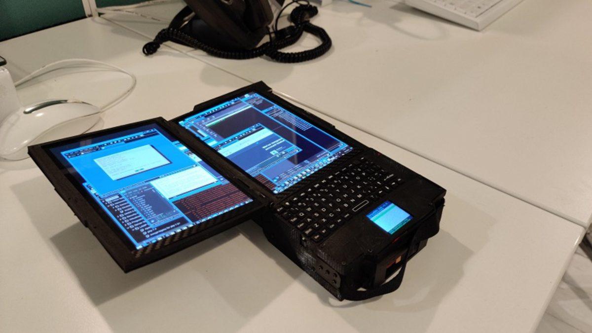 7 Ekrana Sahip İlginç Dizüstü Bilgisayar: Expanscape Aurora 7