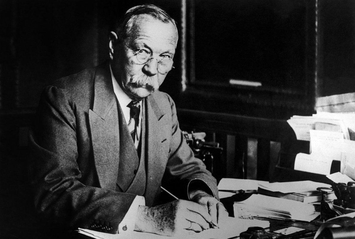 Dedektiflerin Efendisi Sherlock Holmes Gerçekten Yaşadı mı?