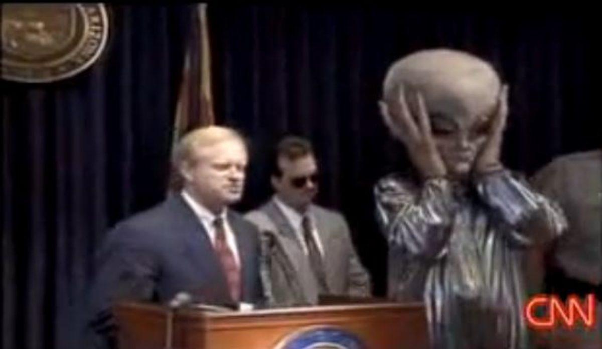 1997’de Gerçekleşen ve Tüm Dünyayı Şaşkına Çeviren UFO Vakası: Phoenix Işıkları