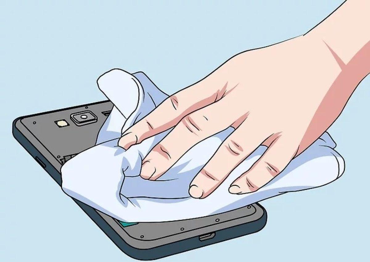 Islanan Cep Telefonunuzu Hasarsız Kurtarmanın Yolları