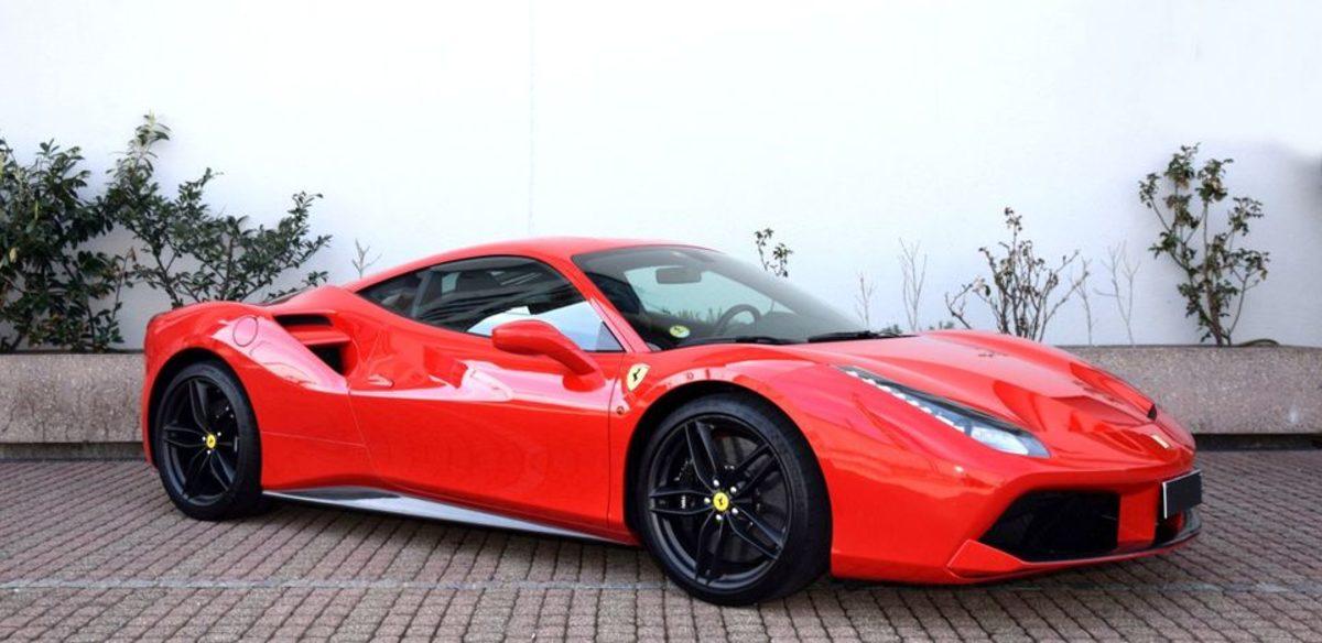 Yakın Zamanda Üretimi Durdurulan 20 Efsane Spor Otomobil