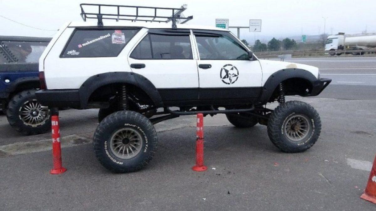 Bir Otomobil Tutkunu, Baba Yadigarı 96 Model Kartal’ı 4x4 Cipe Çevirdi