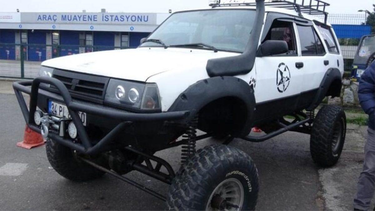 Bir Otomobil Tutkunu, Baba Yadigarı 96 Model Kartal’ı 4x4 Cipe Çevirdi