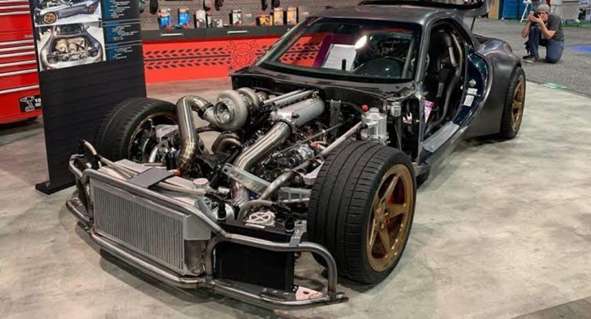 Dünyanın İlk Dört Çeker Mazda RX-7’sinin Geçtiği Zorlu Testleri Gösteren Video