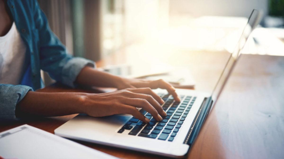 İnternet Sitelerini Ön Plana Çıkaran SEO Nedir? Kimlerden Yardım Alınır?