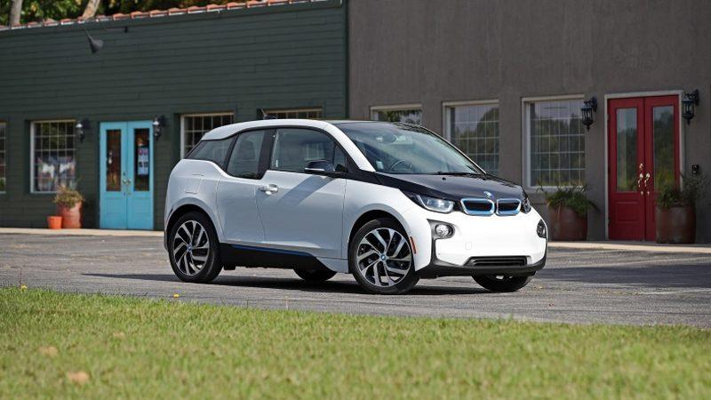 BMW i3’ün Abartılı Bir Tasarıma Sahip Olan Test Aracı Görüntülendi