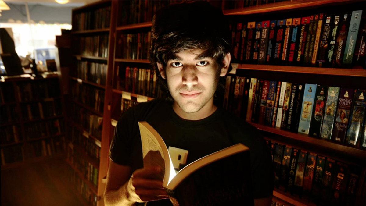 Adını Zuckerberg’den Daha İyi Bilmemiz Gereken Bir Dâhi: İnternetin Öz Oğlu Aaron Swartz