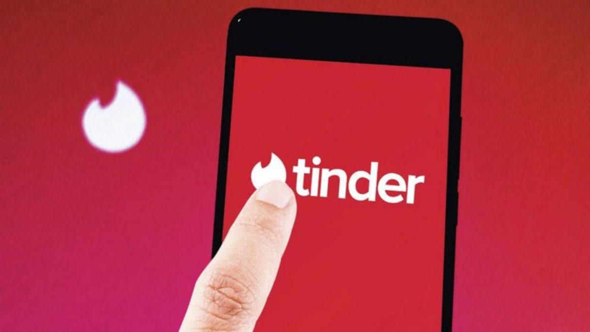 Kadın Tinder Kullanıcılarının Binlerce Fotoğrafı Bir Siber Suç Forumunda Paylaşıldı