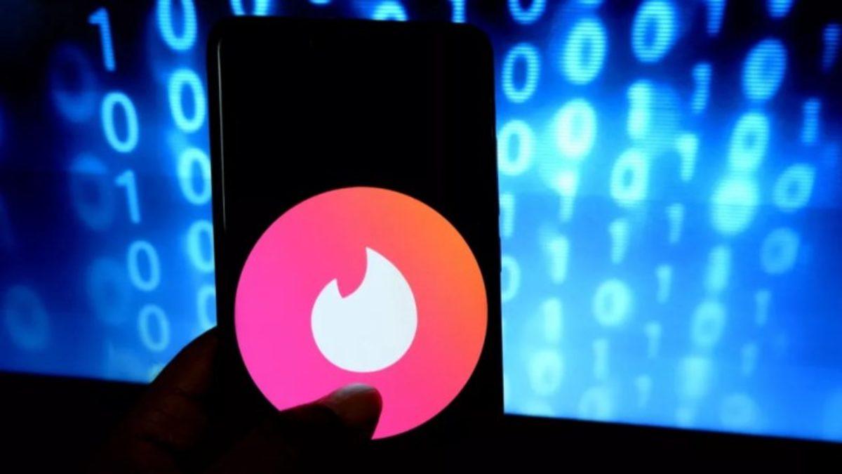 Kadın Tinder Kullanıcılarının Binlerce Fotoğrafı Bir Siber Suç Forumunda Paylaşıldı