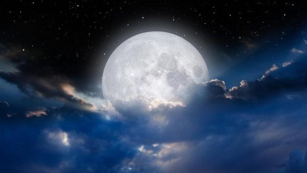 Bilim İnsanları, Ay Tozundan Oksijen Üretecek Bir Sistem Geliştiriyor