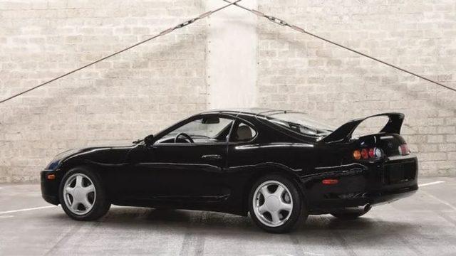 1994 Model Toyota Supra, Yaklaşık 1 Milyon TL’ye Satıldı
