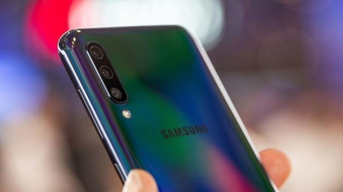 Samsung Galaxy A60 ve M40, Yakında Android 10 Güncellemesine Kavuşacak
