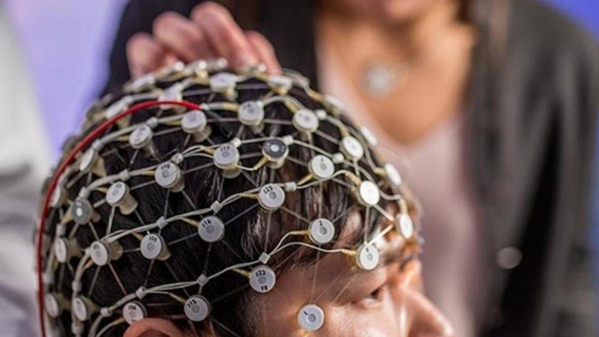 Beynin Belli Bölümlerini Elektrikle Eşlemek, Depresyona İyi Geliyor