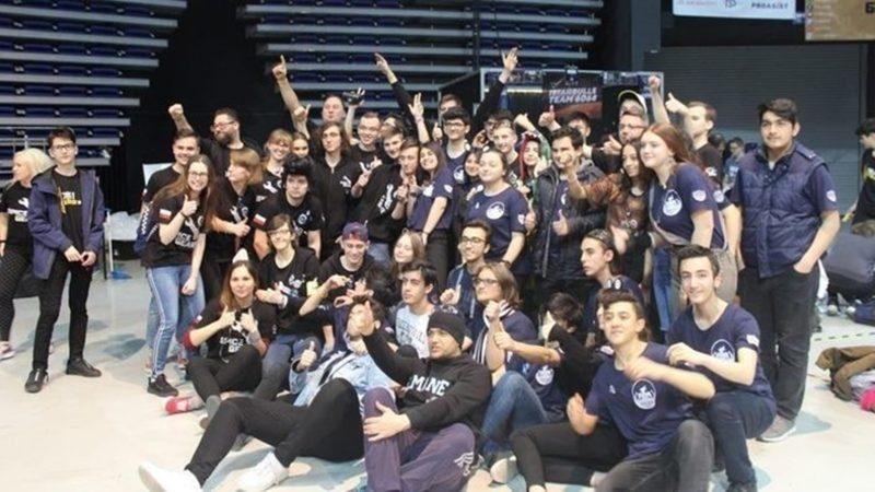 Houston’a Giden Türk Öğrenciler, Robotlarıyla Yarışacaklar