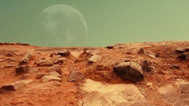 NASA’nın Patronu, Mars’a Ayak Basacak İlk İnsanın Bir Kadın Olabileceğini Söyledi