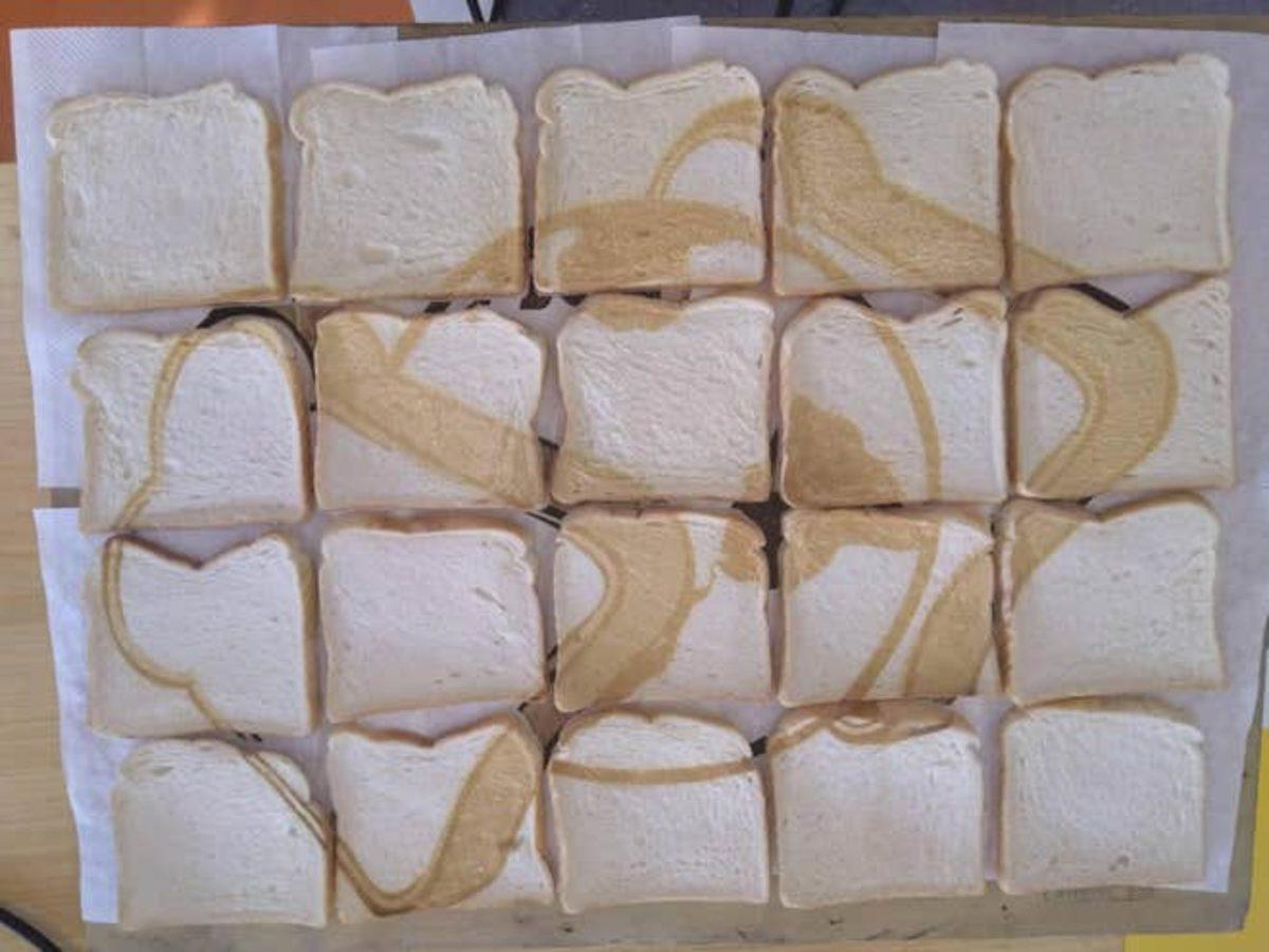 Yeni Zelanda ve İspanya’dan İki Gencin Ortak Çalışması: Ekmek Arası Dünya