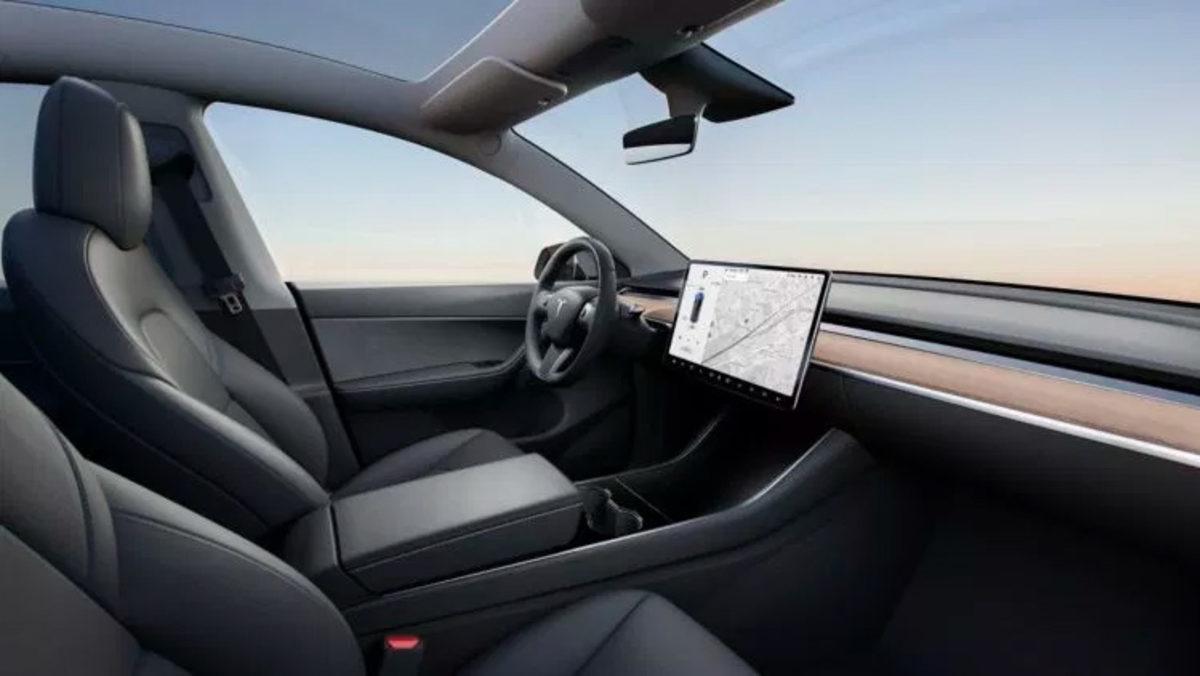 Tesla Model Y’nin Piyasadaki Rakiplerine Fark Attığı 4 Özelliği