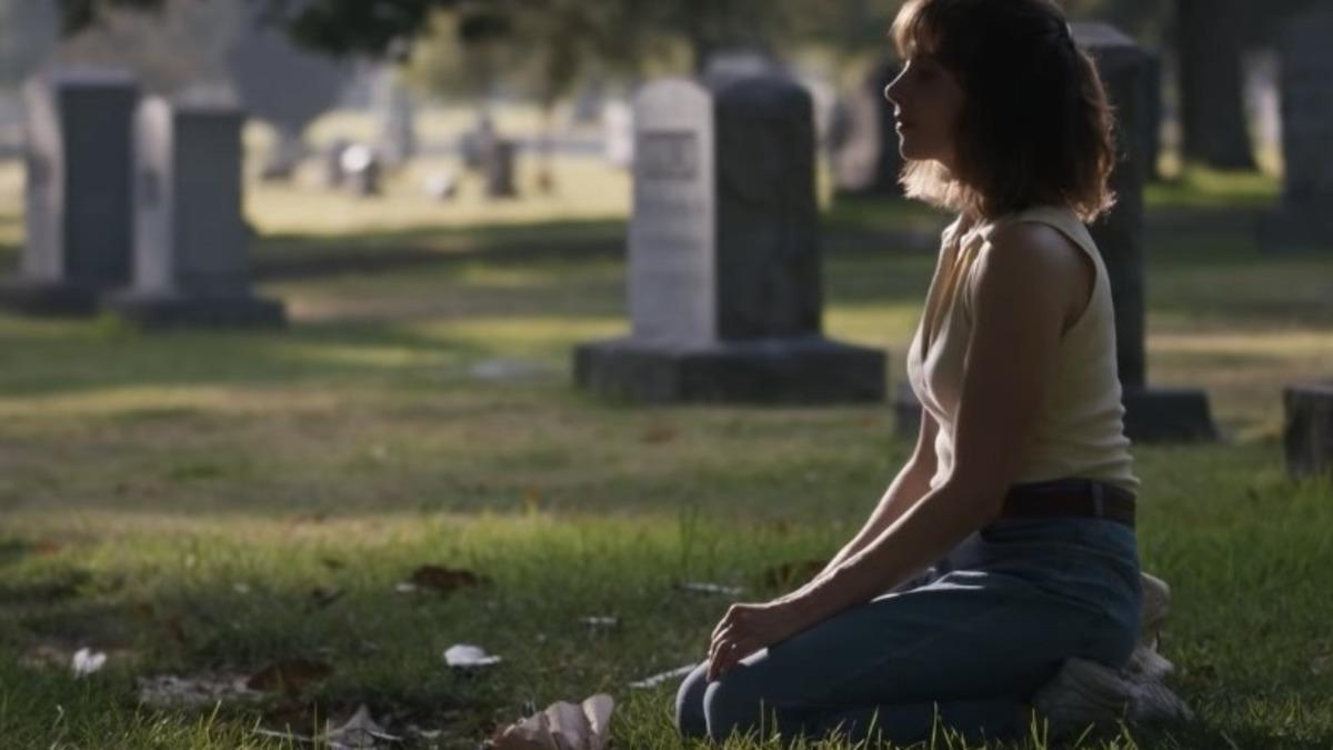 Netflix, Gizemli Film Horse Girl’ün Yayın Tarihini Duyurdu