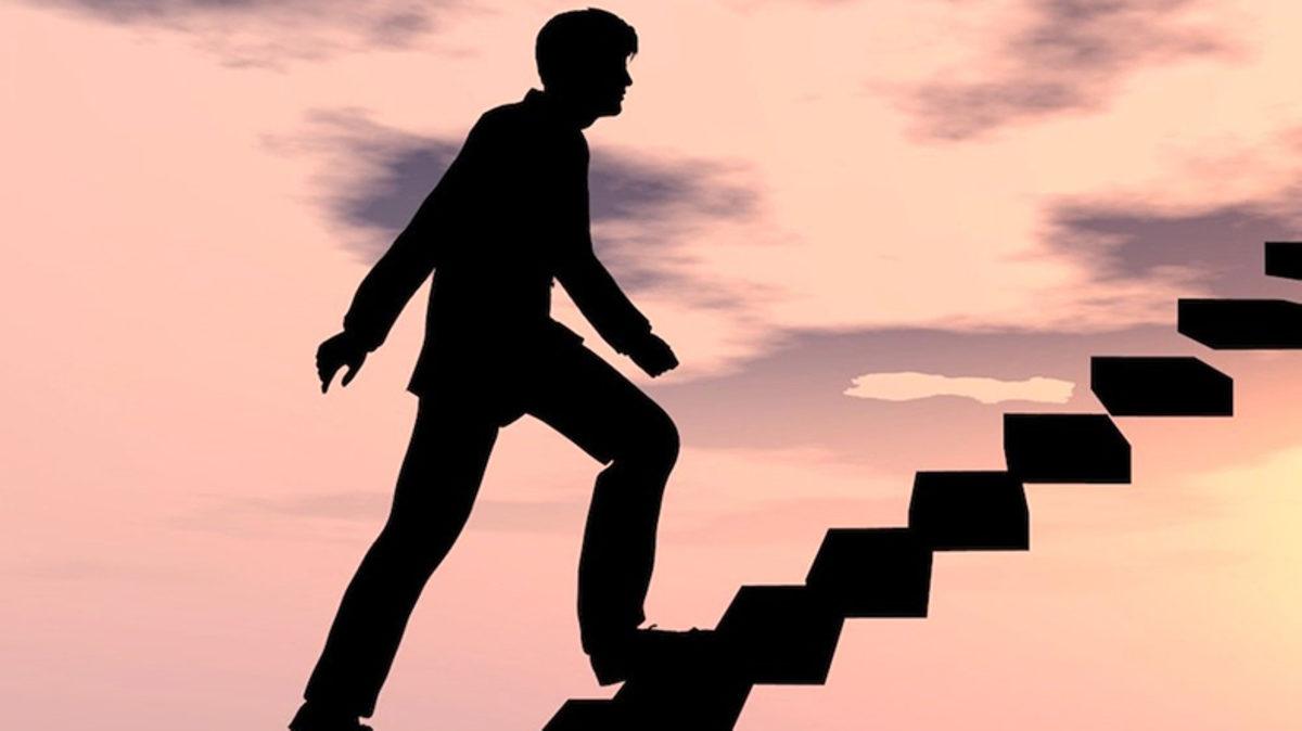 “Düşün ve Zengin Ol” Mantığının Arkasındaki Bilim Nedir ve Nasıl Çalışır?